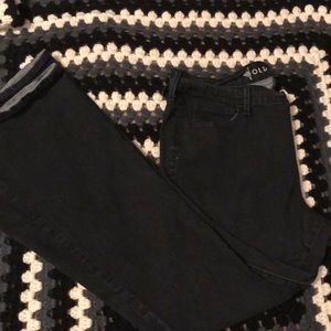 Preowned Old Navy Black bootcut jean size 14